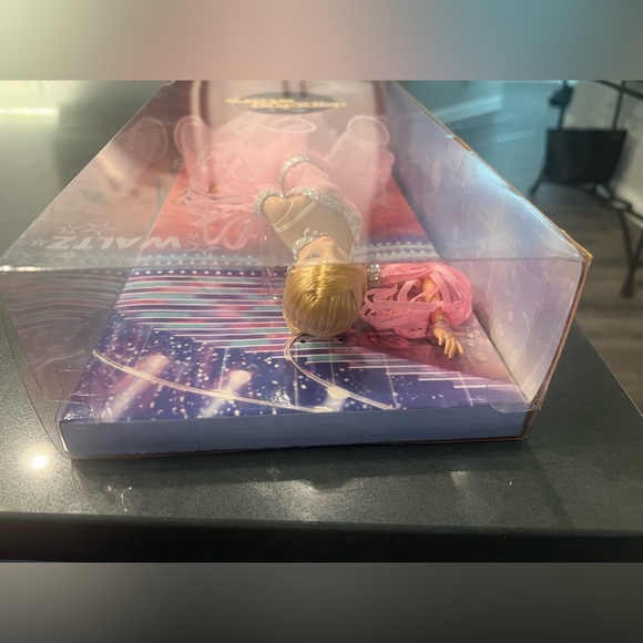 NIB! Dancing With The Stars Waltz Barbie! - Picture 6 of 9